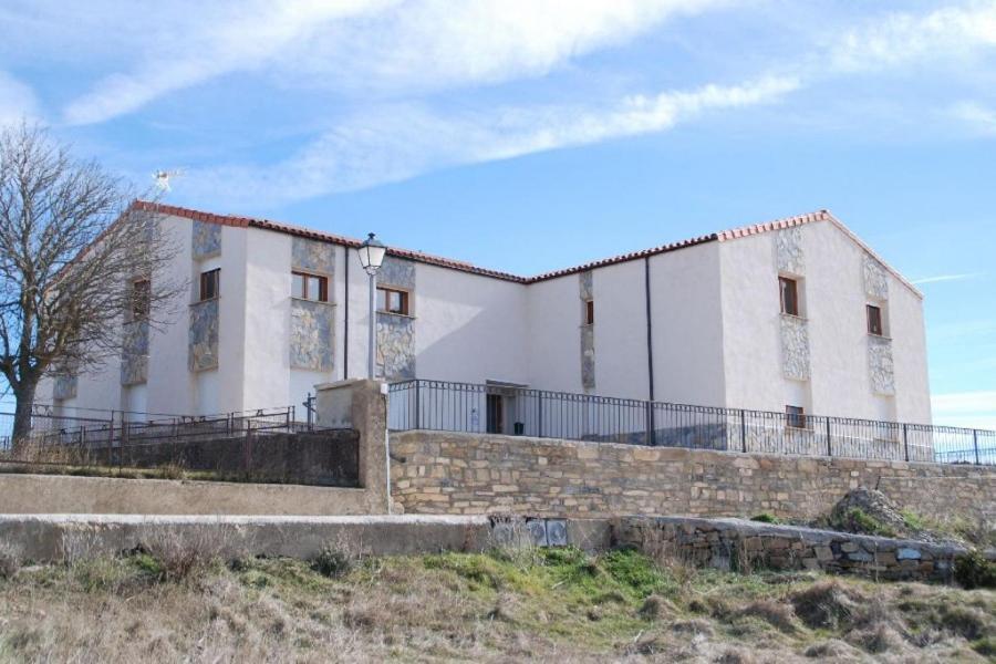 Albergue Turistico Tierras Altas Fuentes de Magana Eksteriør bilde