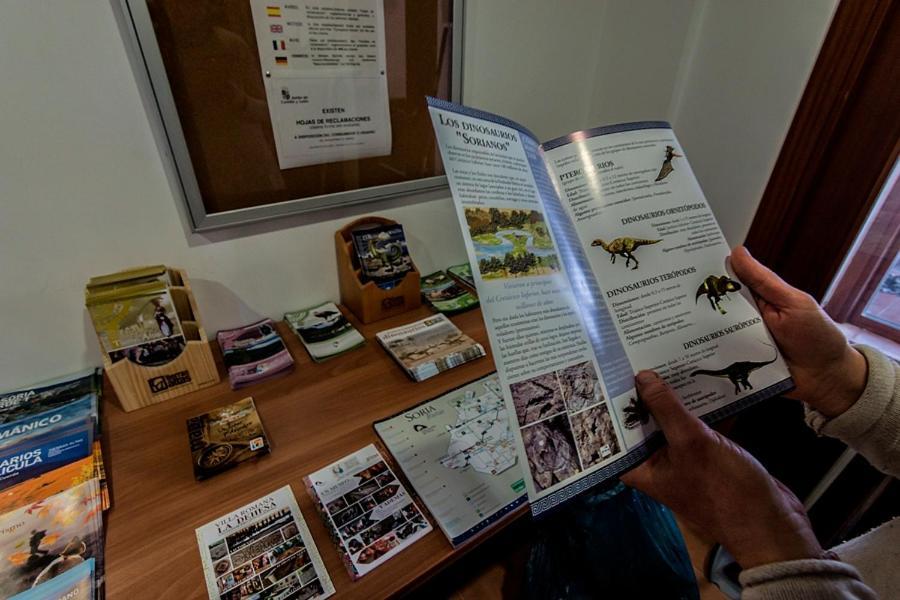 Albergue Turistico Tierras Altas Fuentes de Magana Eksteriør bilde