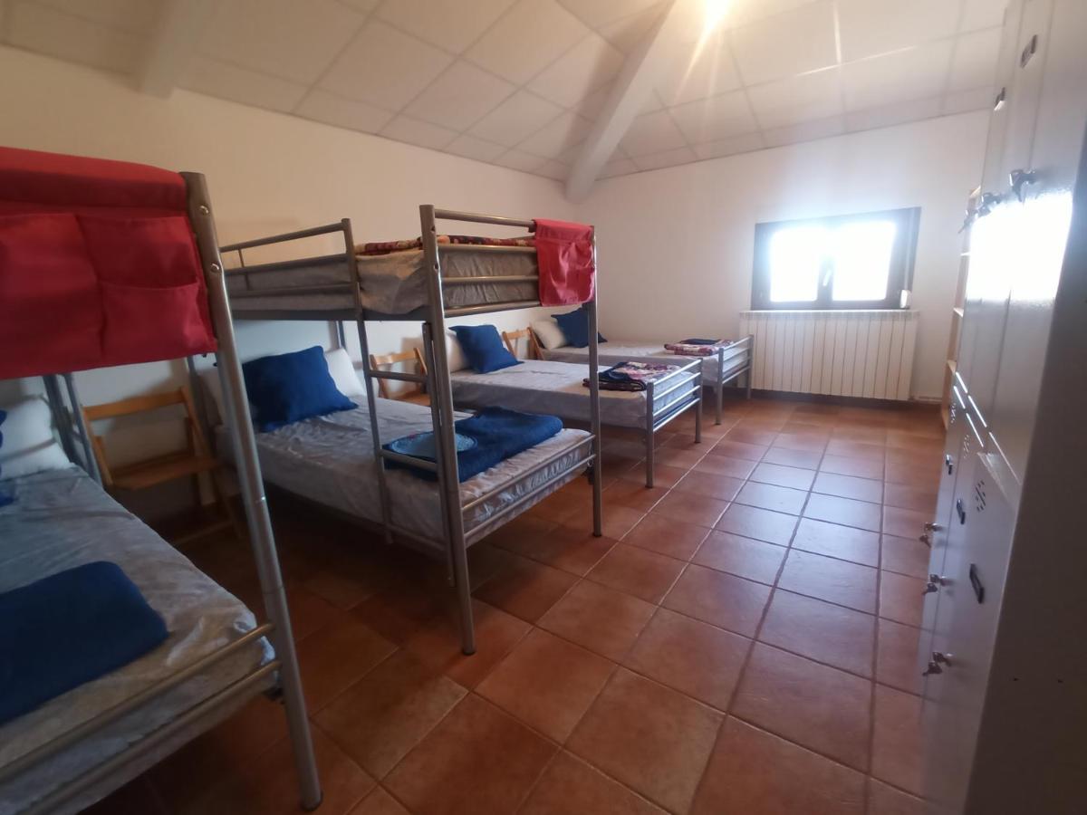 Albergue Turistico Tierras Altas Fuentes de Magana Eksteriør bilde
